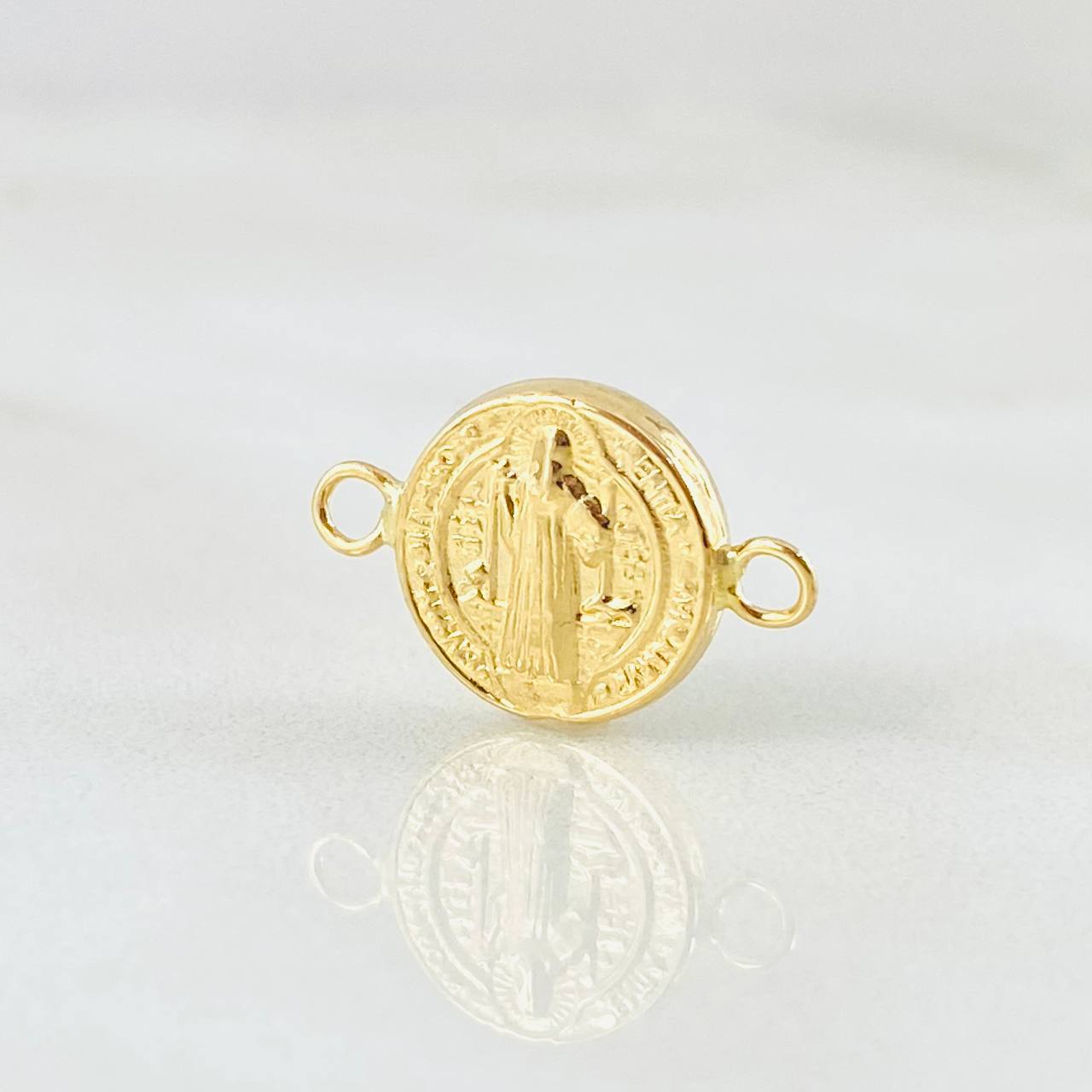 Herraje San Benito 0.6gr / 1.6cm / Oro Amarillo 18K ©