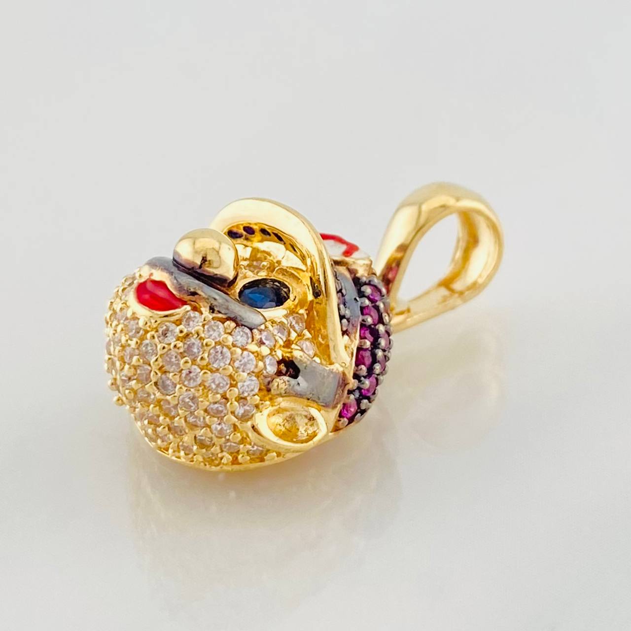 Dije Mario 4.7g / 2.3cm Dos Oros Negro Amarillo 18K