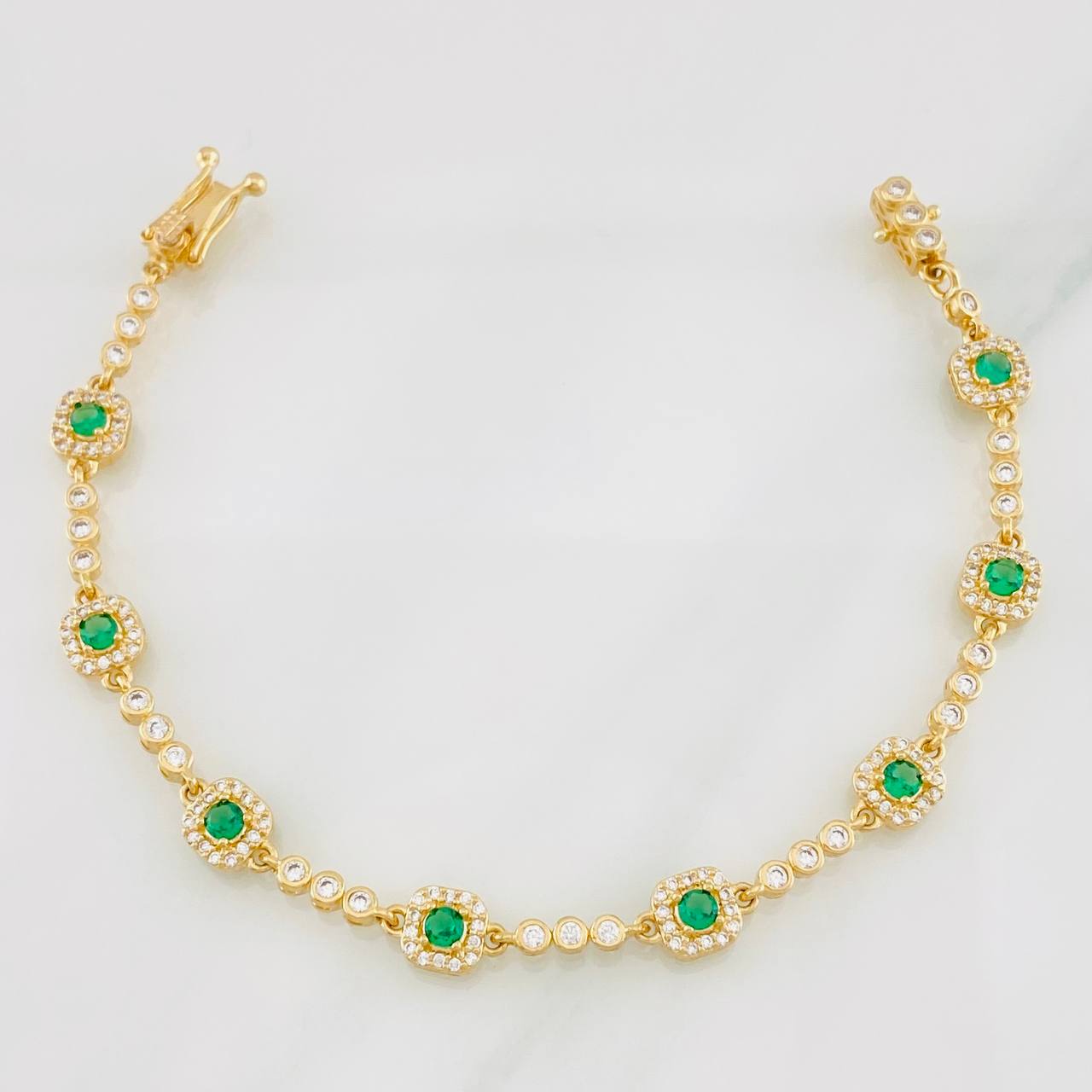 Pulso Halo 9.55g / 18cm / 2.6mm Oro Amarillo 18K