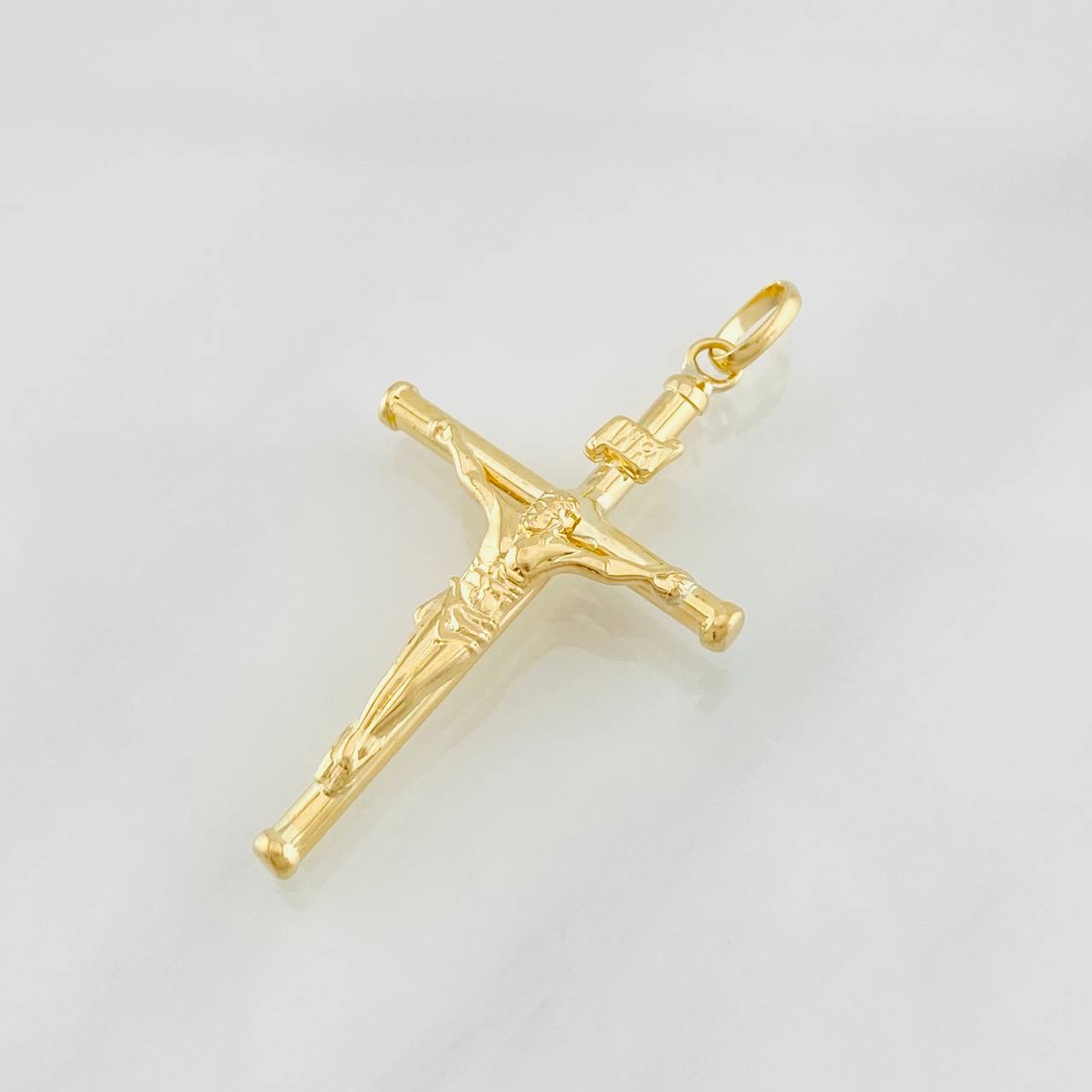 Dije Cruz Cristo 1.4g / 4cm Oro Amarillo 18K