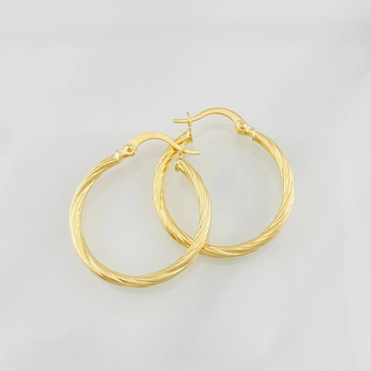 Candongas Arielle 1.45g / 2.5cm Oro Amarillo 18K