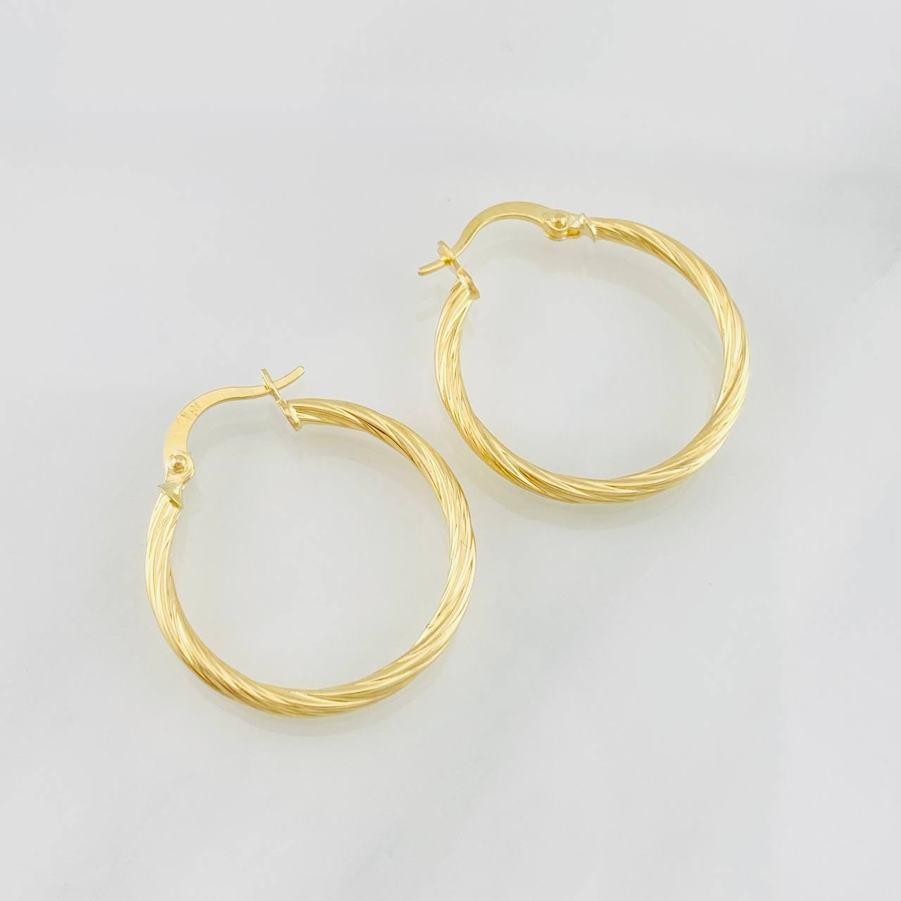 Candongas Arielle 1.45g / 2.5cm Oro Amarillo 18K