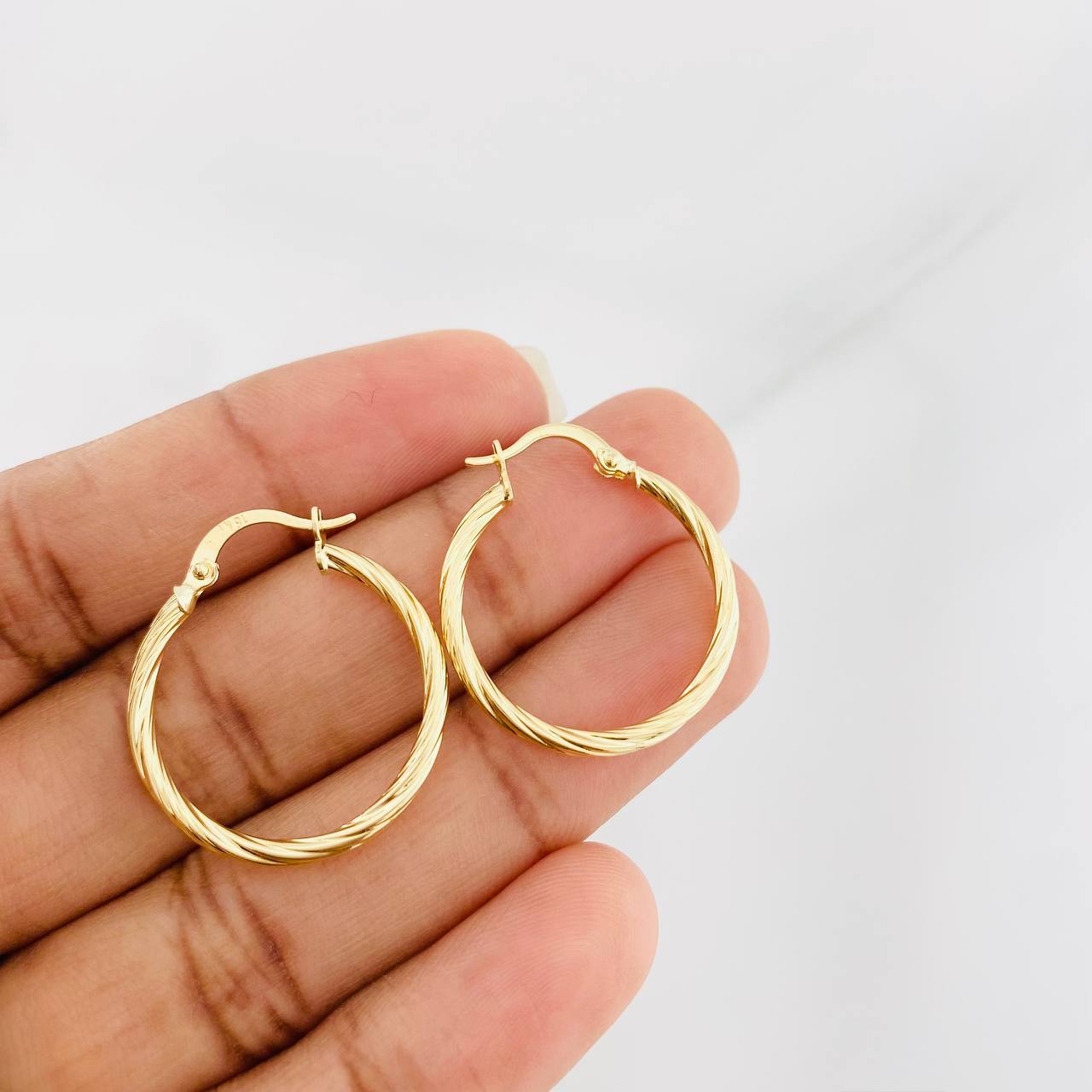 Candongas Arielle 1.45g / 2.5cm Oro Amarillo 18K
