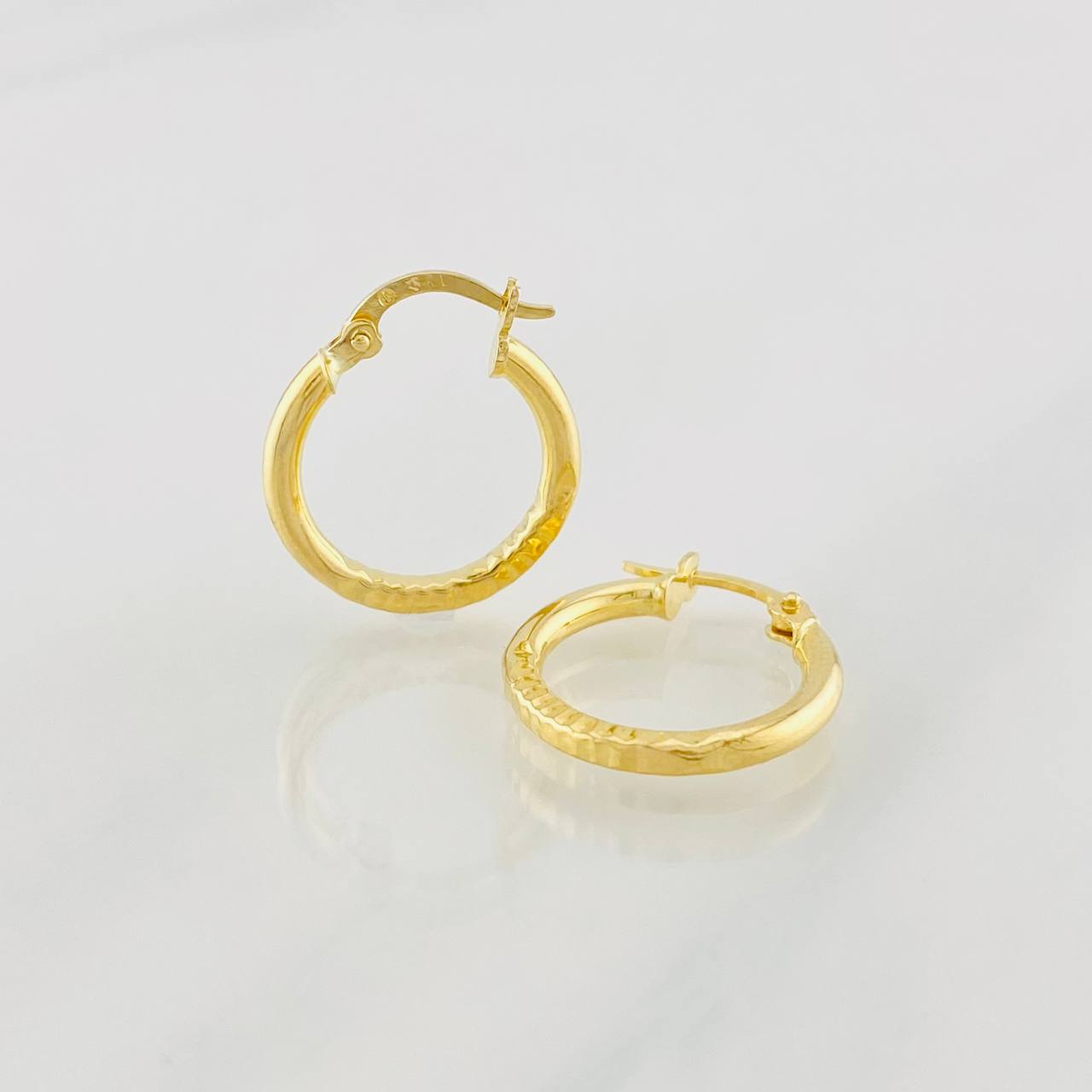 Candongas Itati 1.75g / 2.87cm Oro Amarillo 18K