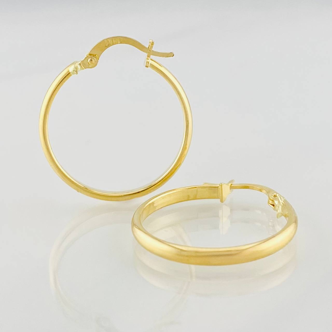 Candongas Fabi 1.35g / 2.5cm Oro Amarillo 18K
