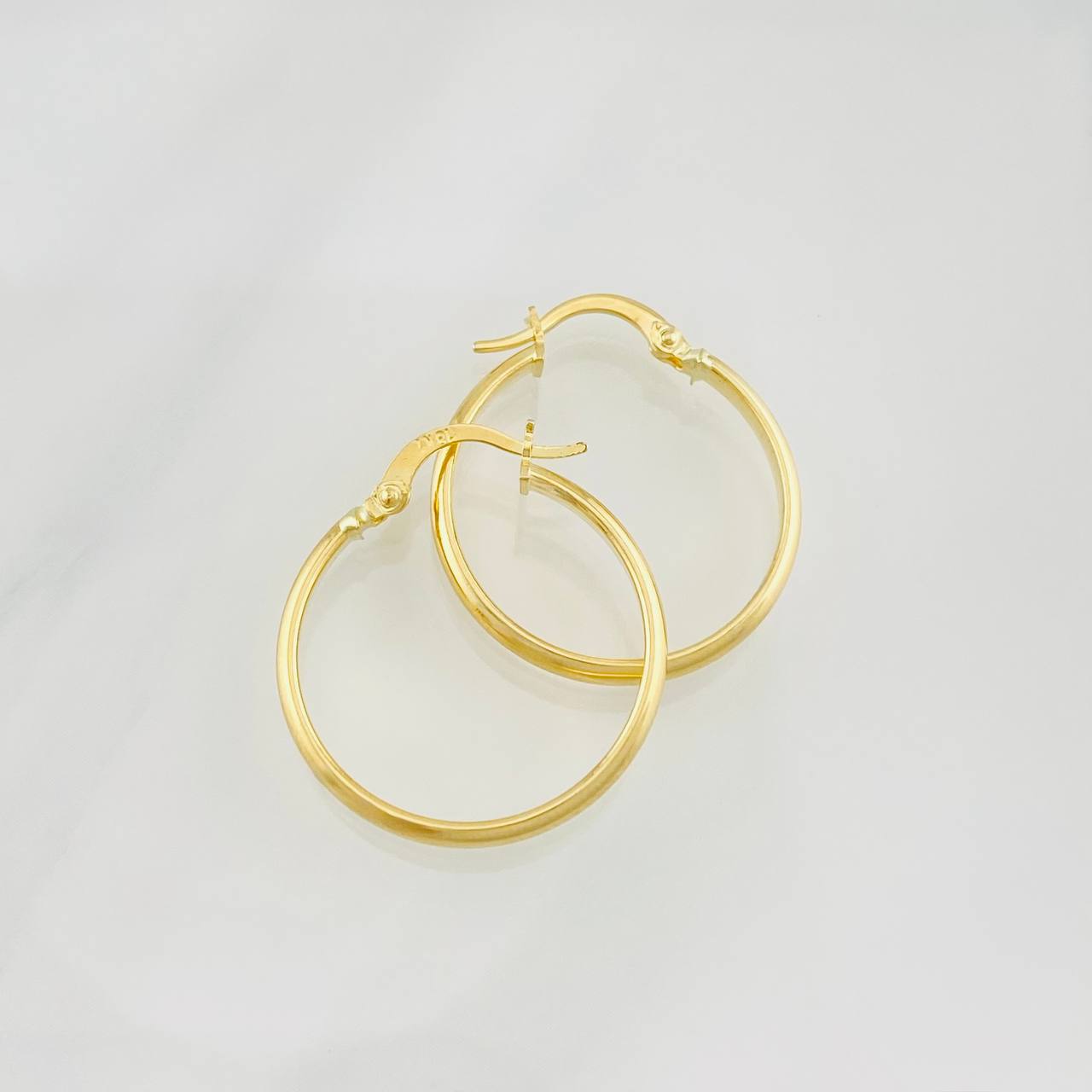 Candongas Fabi 1.35g / 2.5cm Oro Amarillo 18K