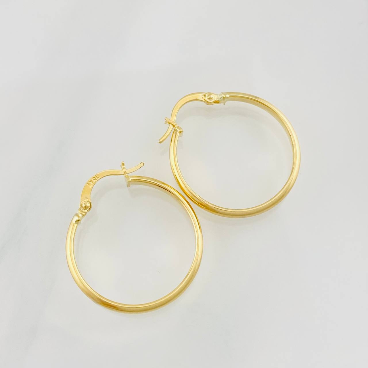 Candongas Fabi 1.35g / 2.5cm Oro Amarillo 18K