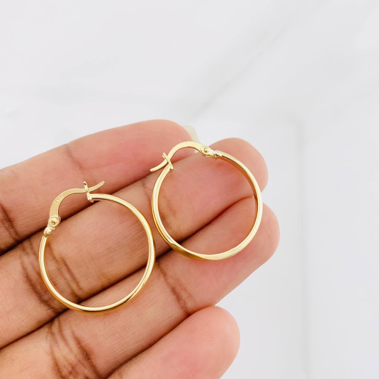Candongas Fabi 1.35g / 2.5cm Oro Amarillo 18K