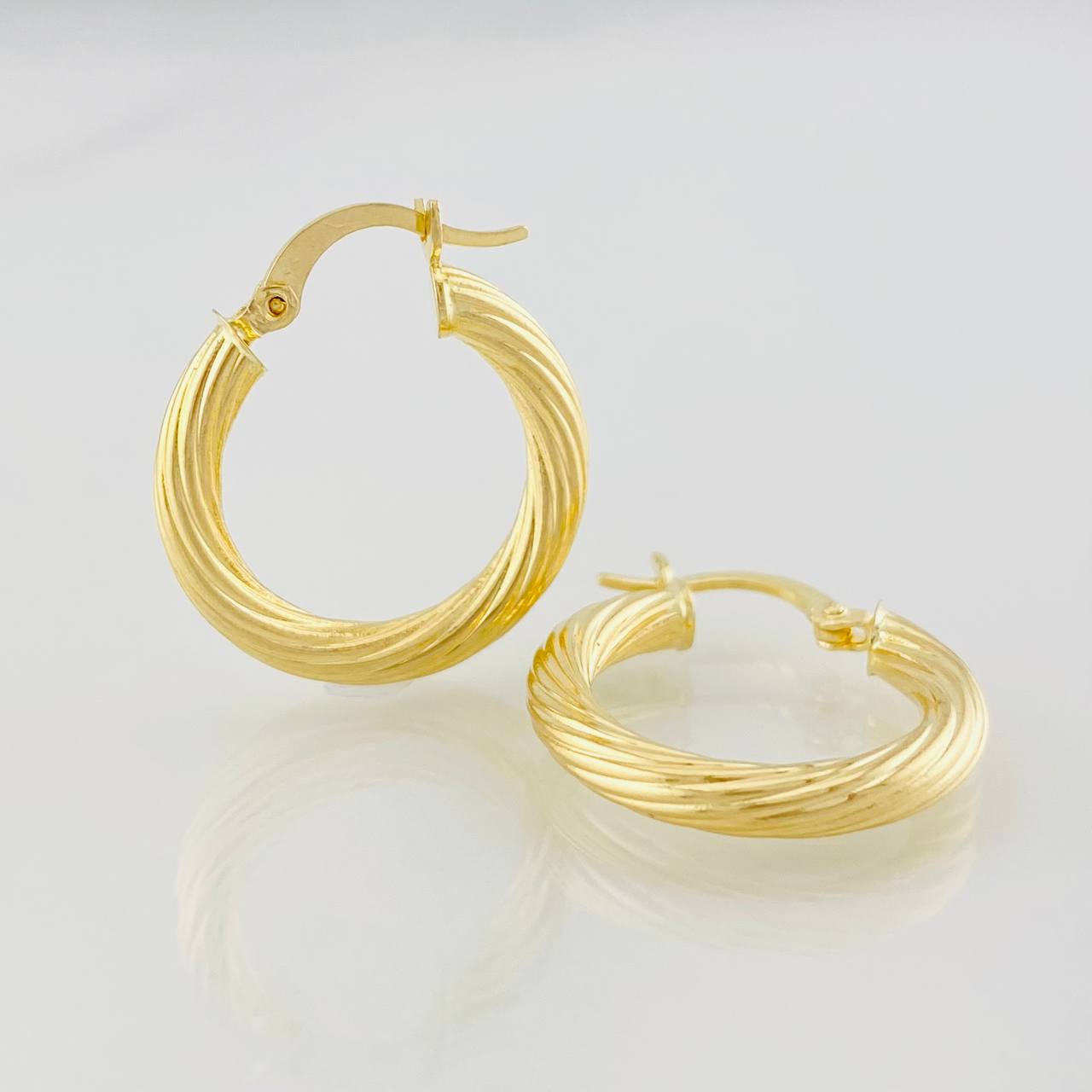 Candongas Lore 2.3g / 2cm Oro Amarillo 18K