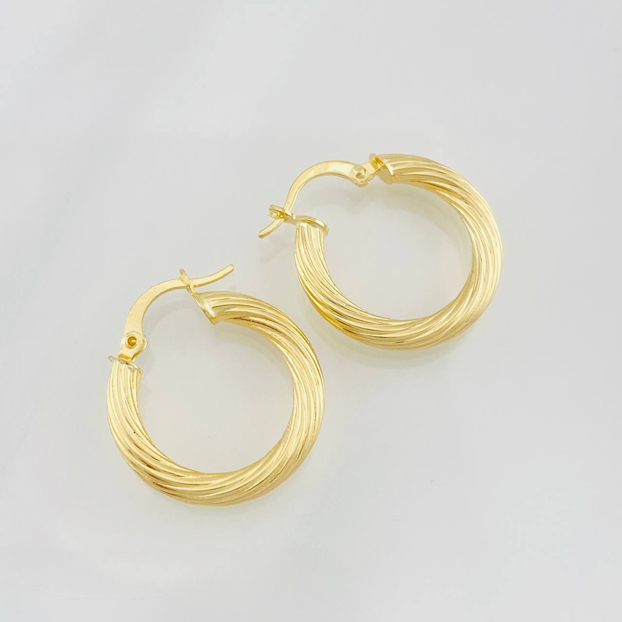 Candongas Lore 2.3g / 2cm Oro Amarillo 18K
