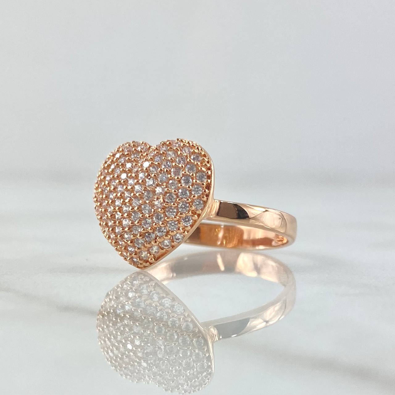 Anillo Corazón Abultado Tupido 2.7gr / T6 1/4 / Circones Blancos Oro Rosa 18K