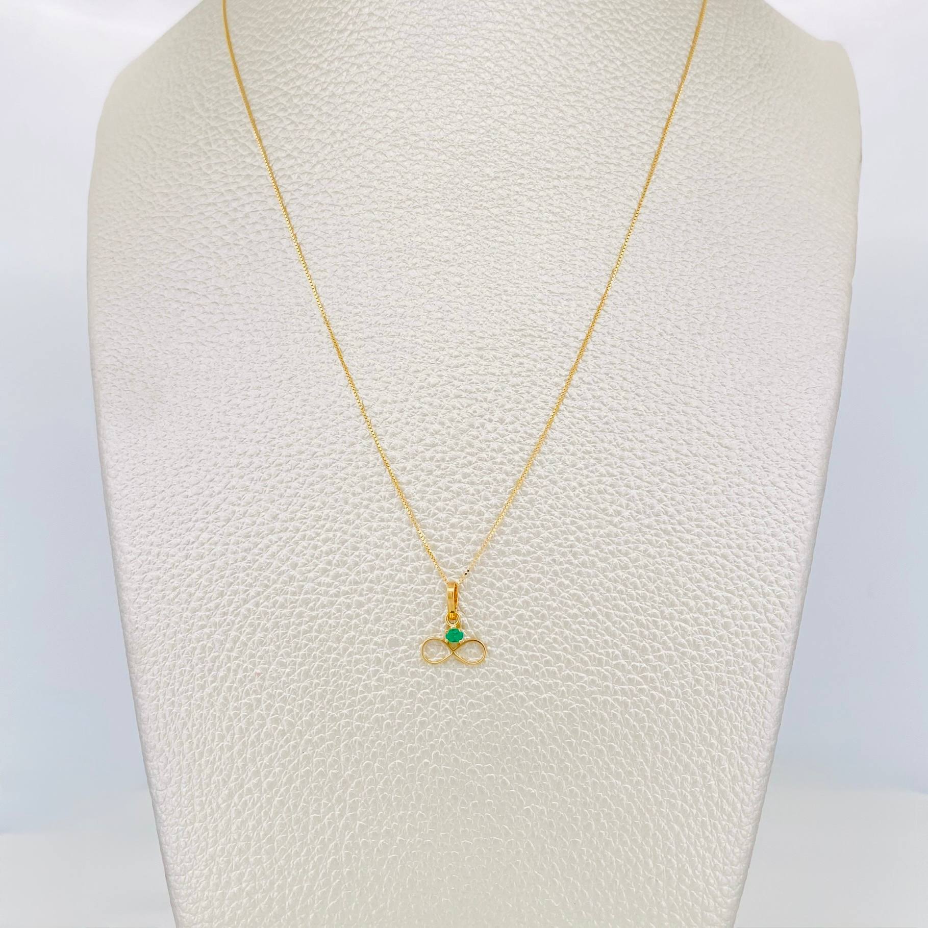 Set Cadena Veneciana + Dije Infinito esmeralda 0.2 pts / 1.2g / 40.5cm Oro Amarillo 18K