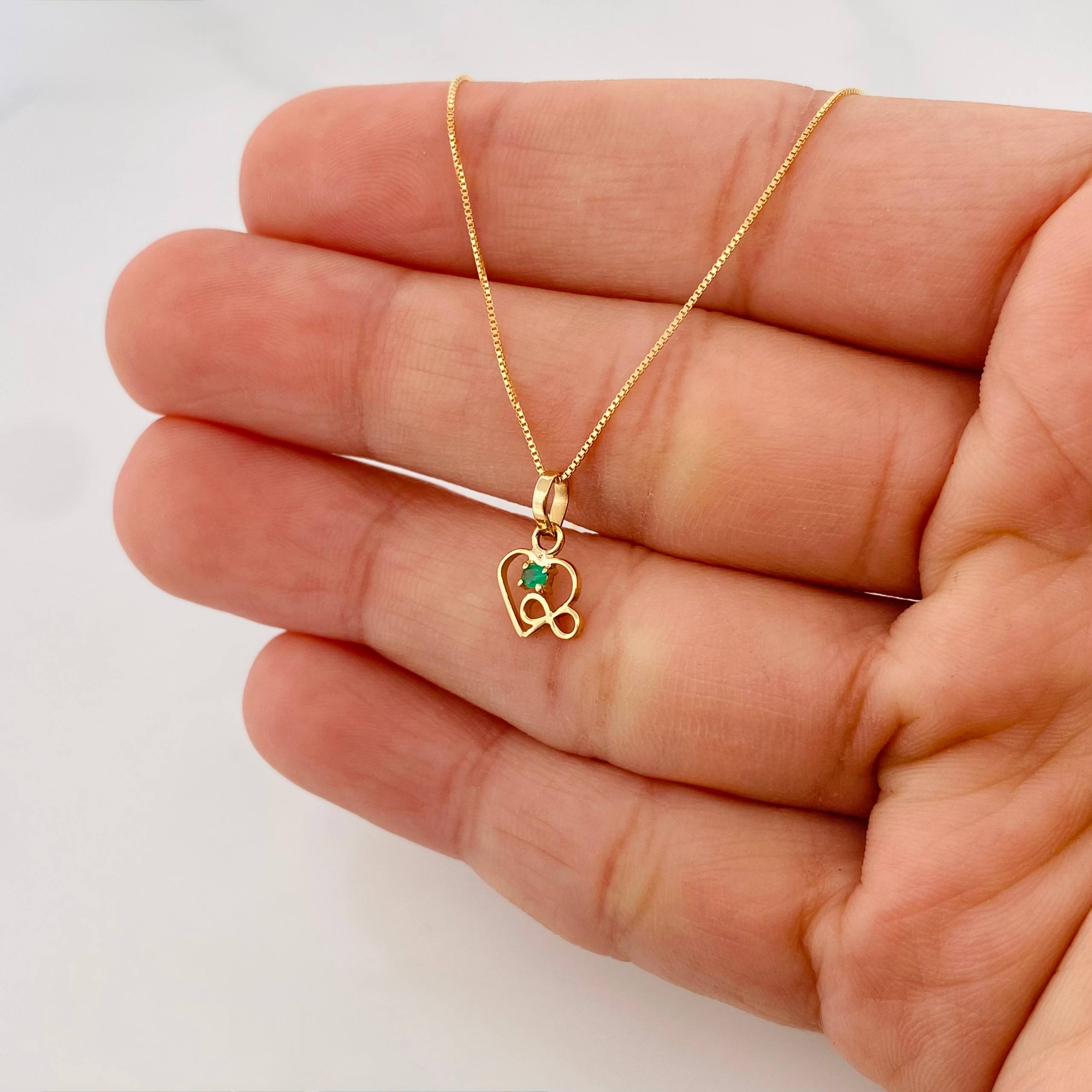 Set Cadena Veneciana + Dije Corazon esmeralda 0.2 pts / 1.3g / 40cm Oro Amarillo 18K