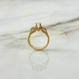 Anillo Solitario Cuadrado 4.75gr / T6 1/4 / Circones Blancos Oro Amarillo ©