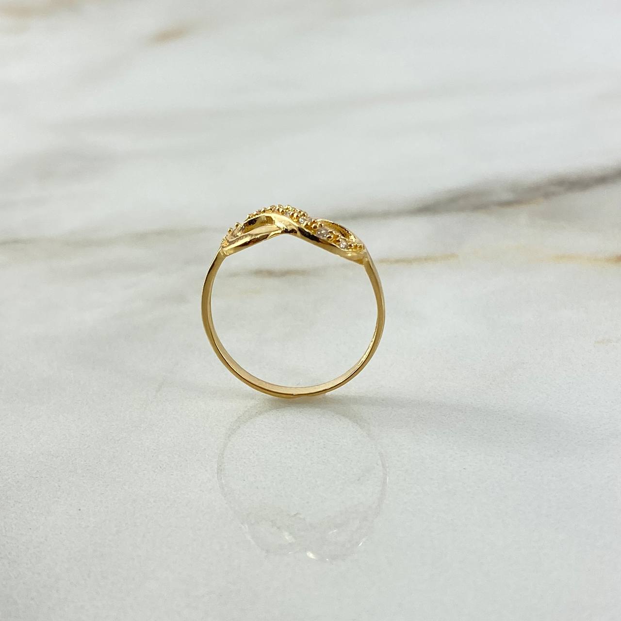 Anillo Infinito 1.9gr / T7 / Circones Blancos Oro Amarillo ©