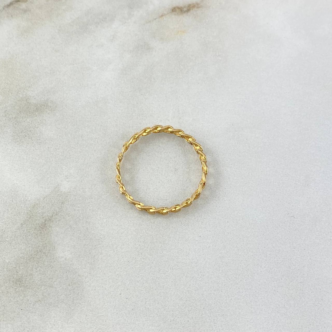 Anillo Cubano 1.15gr / T7 1/2 / Oro Amarillo ©