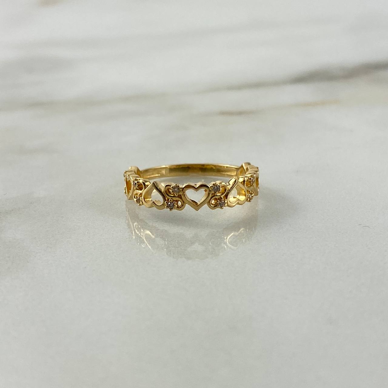 Anillo Corazones S 2.4gr / T6 1/2 / Circones Blancos Oro Amarillo ©