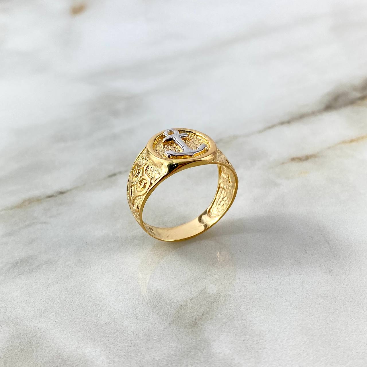Anillo Ancla 5.55gr / T10 3/4 / Dos Oros Amarillo Blanco ©