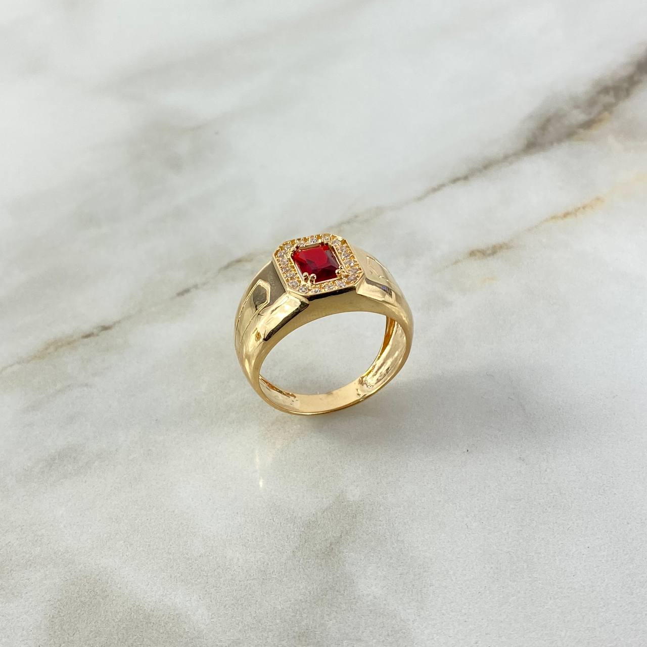 Anillo Halo 8gr / T10 3/4 / Circon Rojo Blancos Oro Amarillo ©