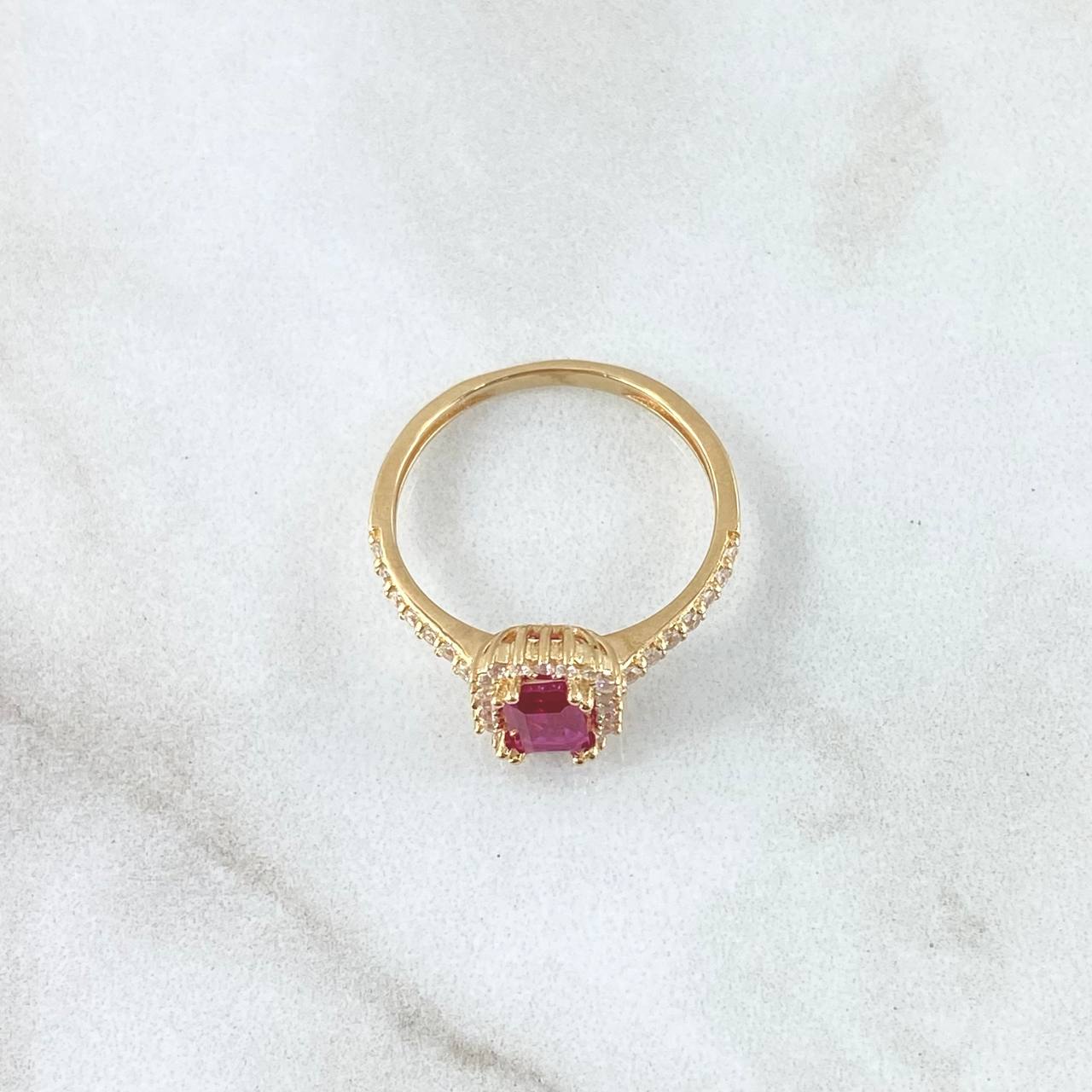 Anillo Solitario Halo Rectangular 2.5gr / T6 1/4 / Circones Blancos Fucsia Oro Amarillo 18K