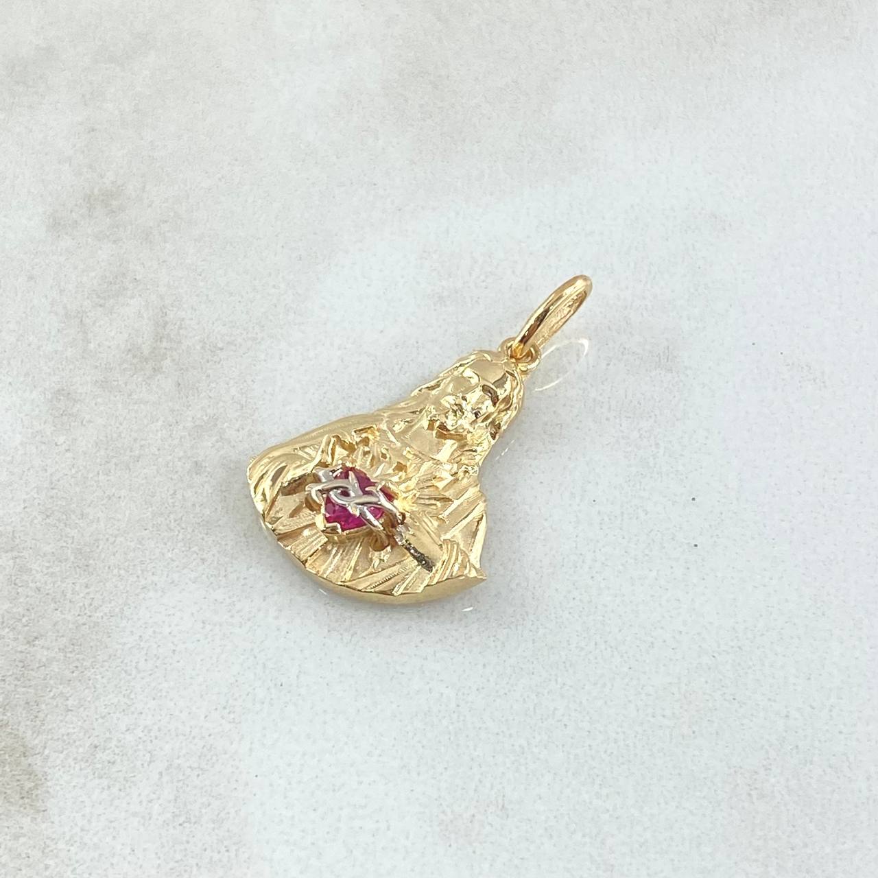 Dije Sagrado Corazón De Jesús 3.15gr / 2.6cm / Circon Fucsia Oro Amarillo 18K