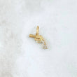 Dije Revolver Texturizado 1.05gr / 2cm / Circones Blancos Oro Amarillo 18K