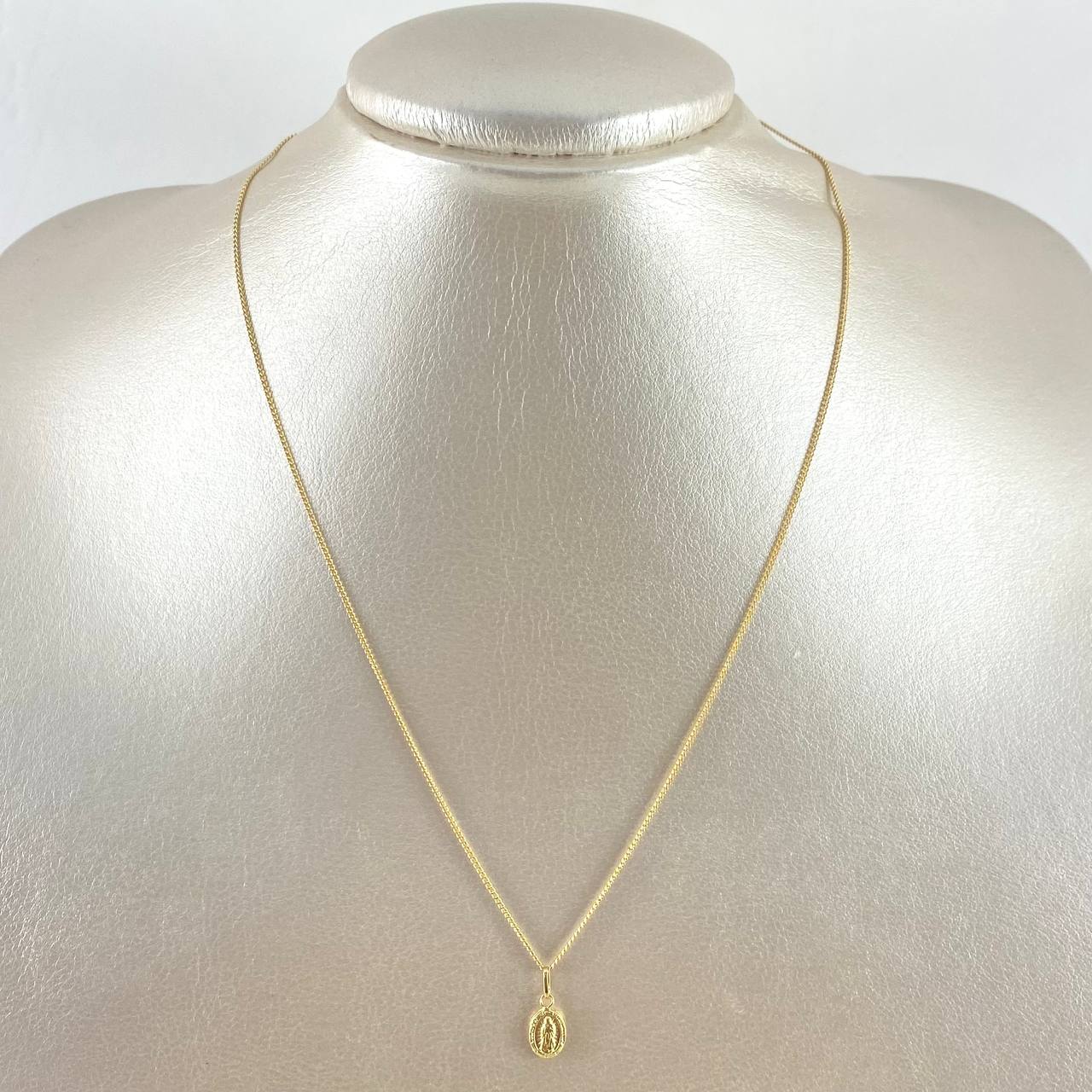 Cadena Cubana 0.95gr / 45cm + Dije Virgen Guadalupe 0.35gr / 1.5cm Oro Amarillo (Oferta)