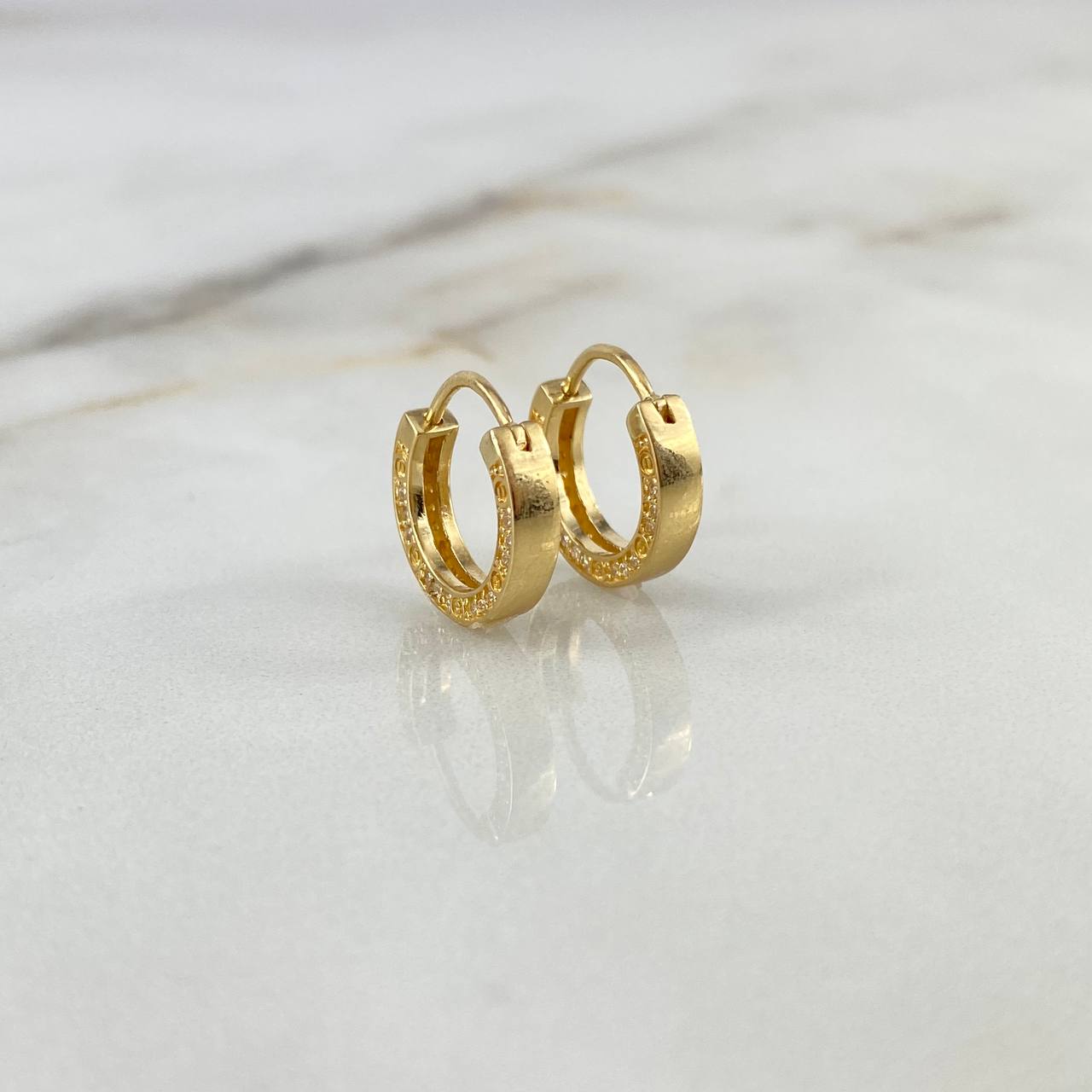 Candongas Tornillo 3.75gr / 1.4cm / Circones Blancos Oro Amarillo *