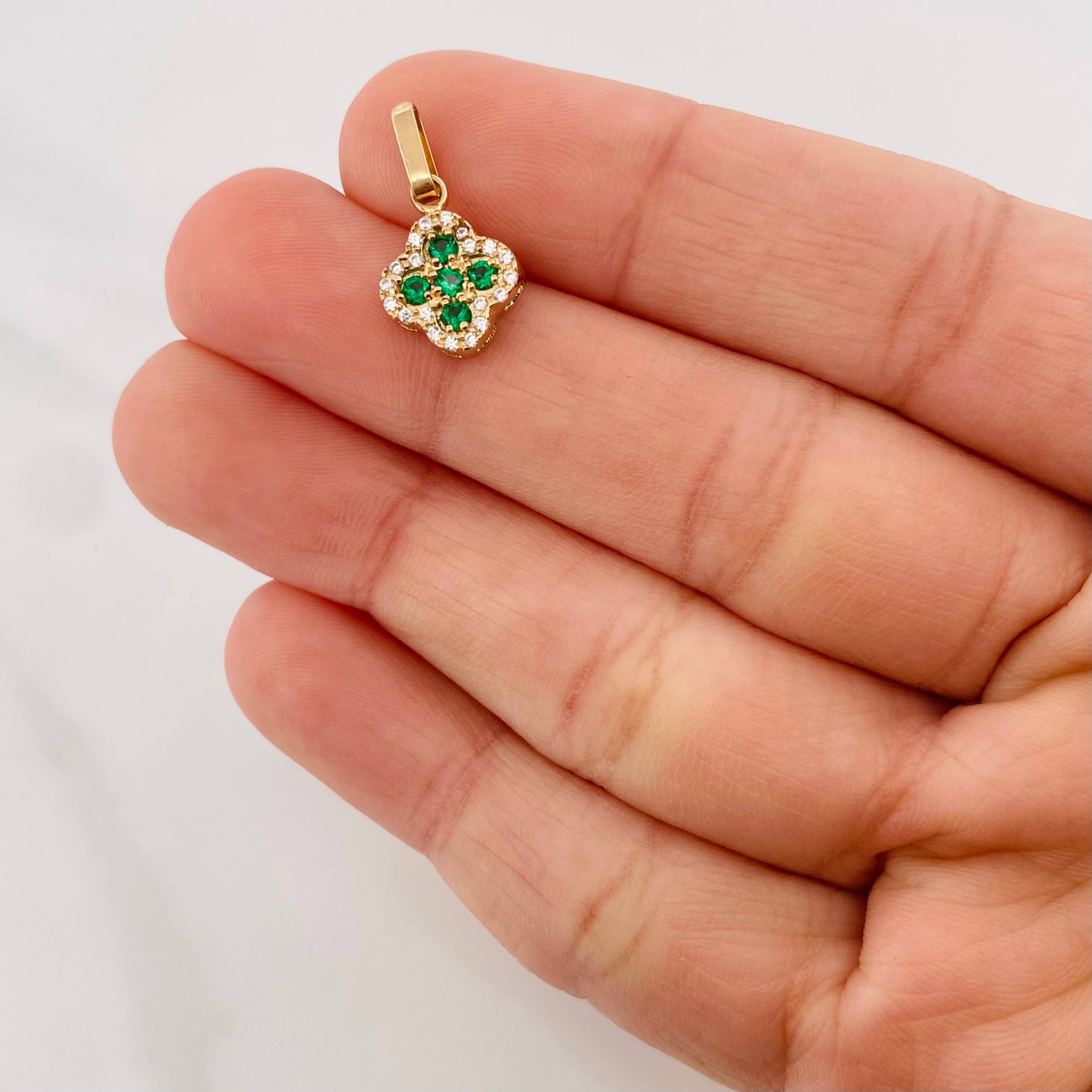 Dije Trebol 1.15 g / 1.8 cm Oro Amarillo 18K