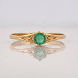 Anillo solitario esmeralda 0.17 pts Esmeralda 1pts 1.5g / T7 Oro Amarillo 18K