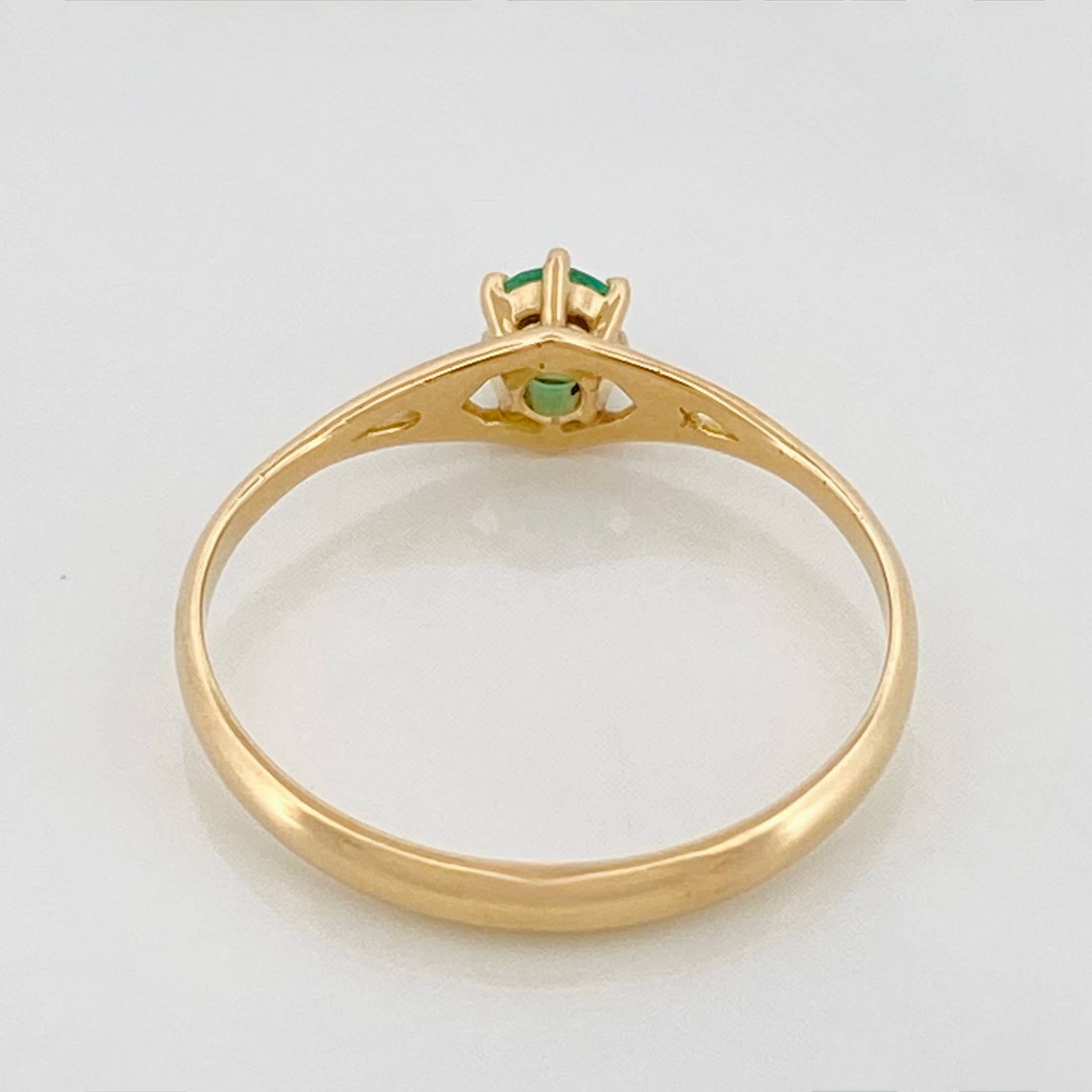 Anillo solitario esmeralda 0.17 pts Esmeralda 1pts 1.5g / T7 Oro Amarillo 18K