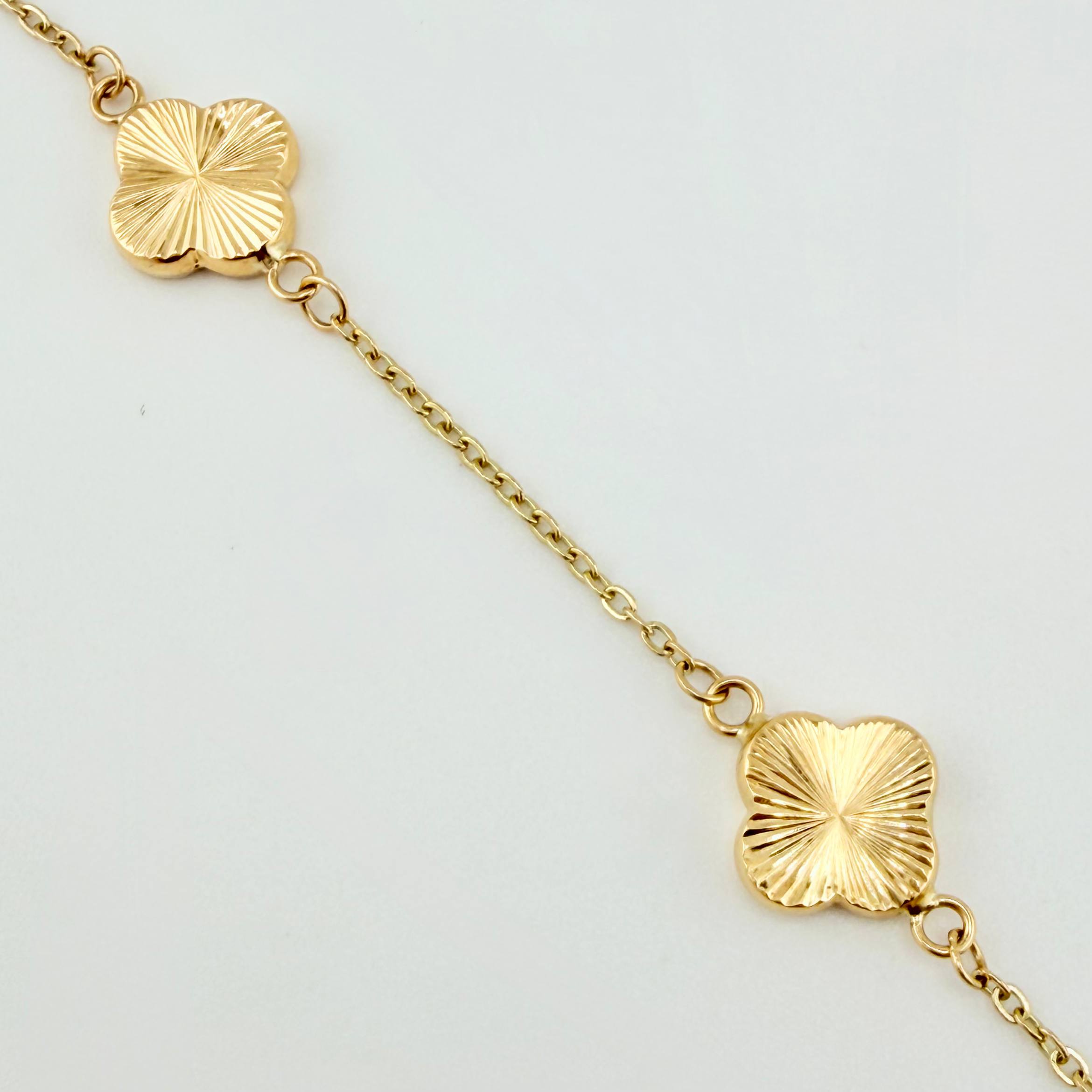 Pulso Aro seguido Treboles Diamantados 3.25gr / 19cm / 10mm Oro Amarillo Nac.Esp. 18K *