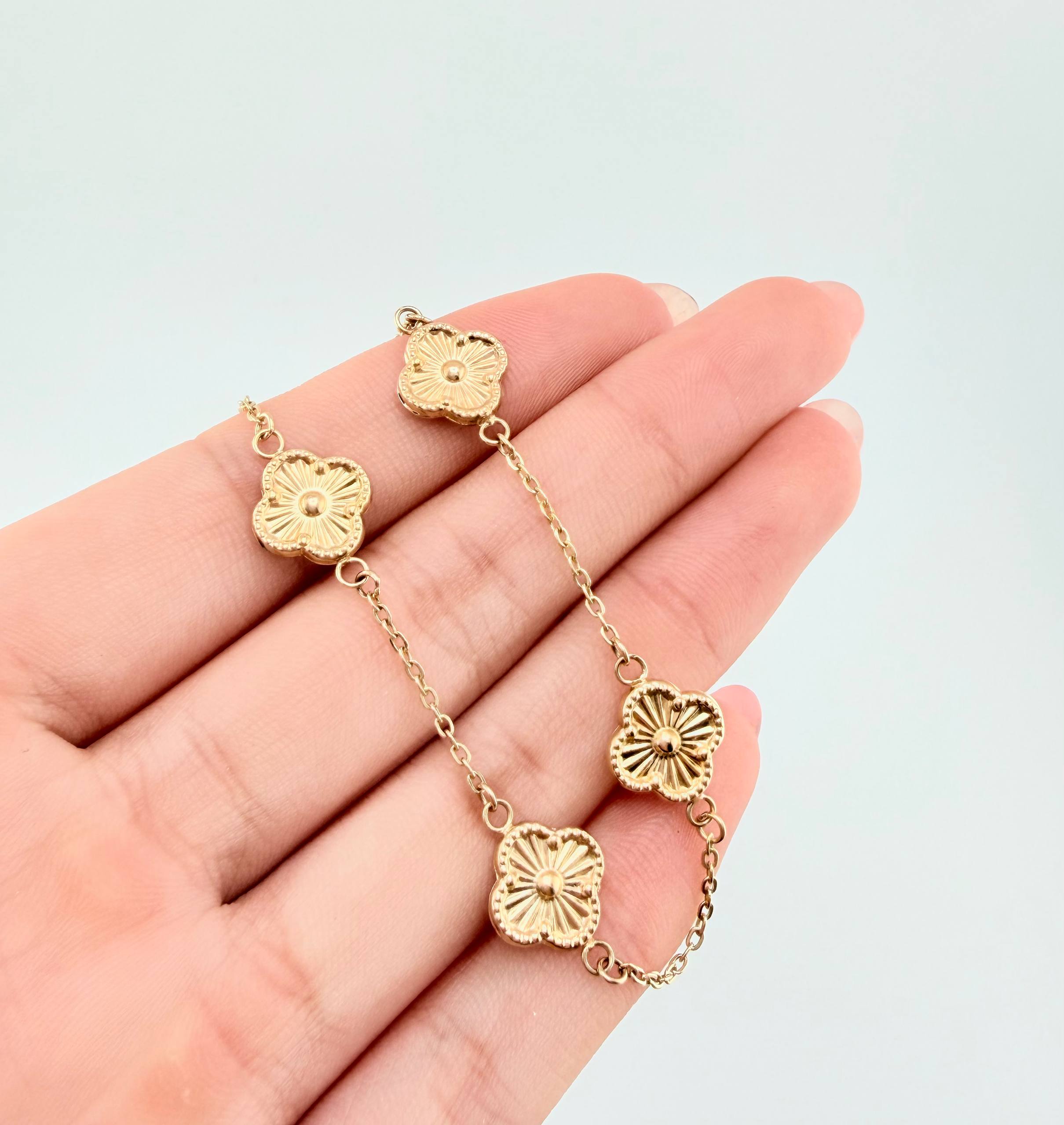 Pulso Trebol Aro Seguido Diamantado 2.85gr / 18cm / 10mm Oro Amarillo Nac.Esp. 18K ©