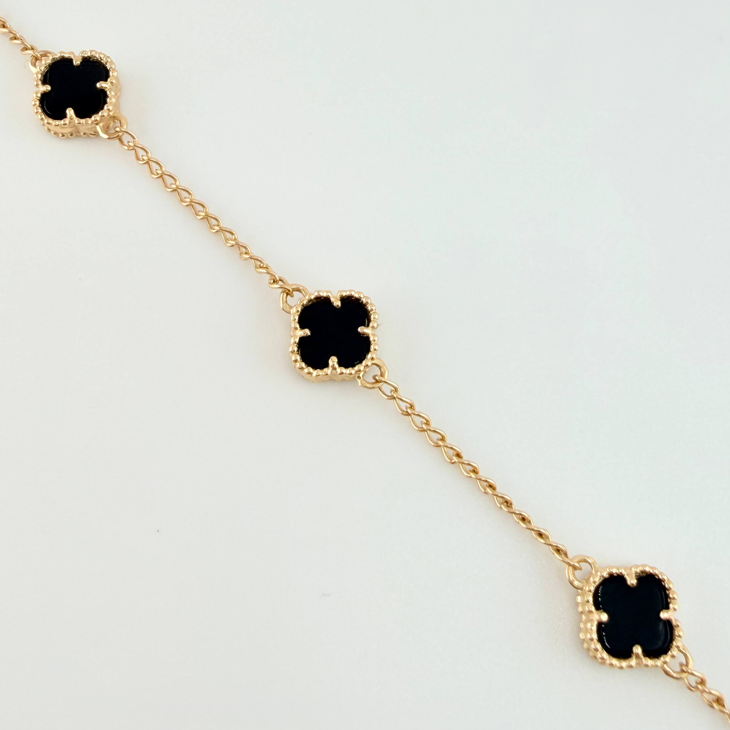 Pulso Espiga Trebol Onix Negro 4.55gr / 18.5cm / 7.6mm Oro Amarillo Nac.Esp. 18K *