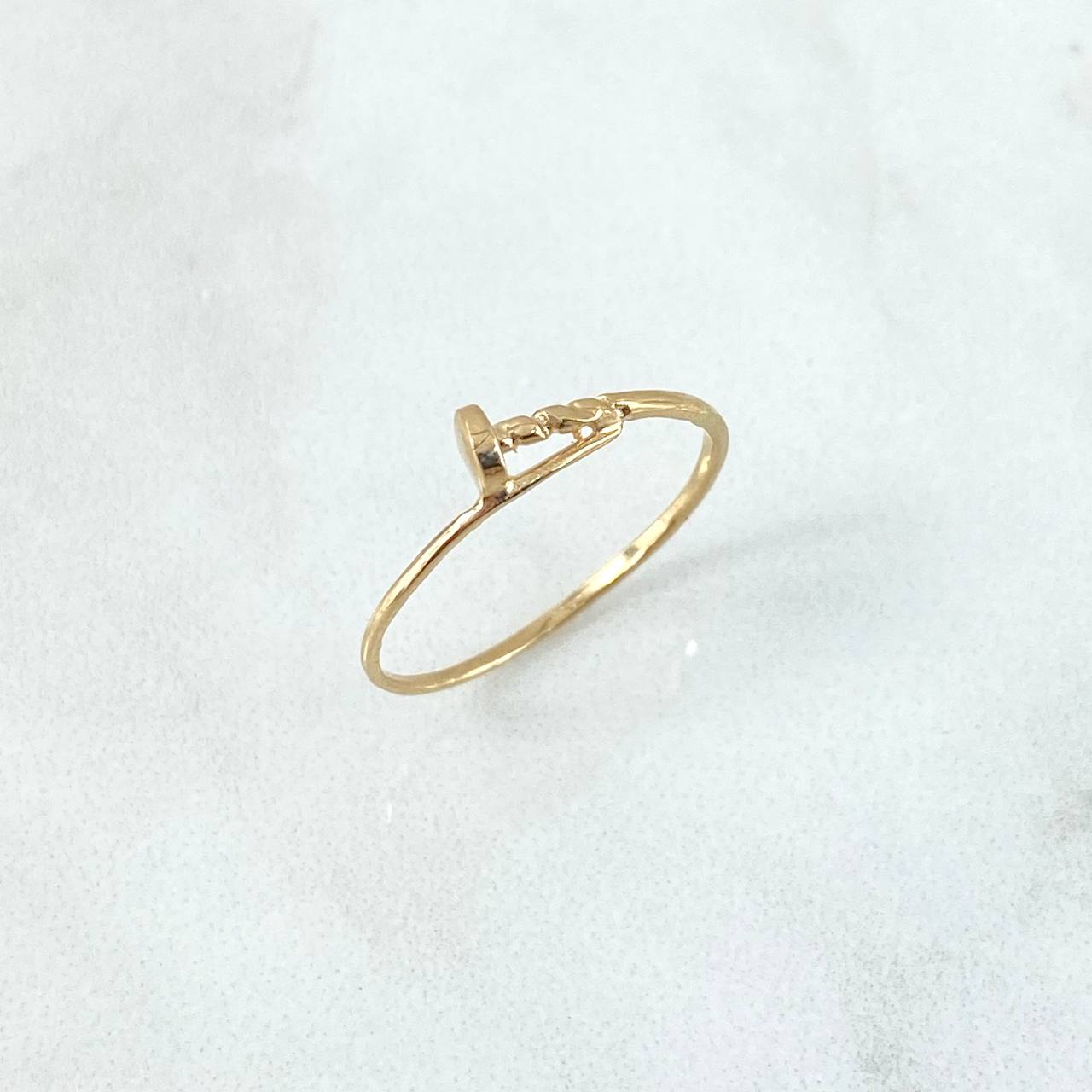 Anillo Clavo 0.9gr / T8 3/4 / Oro Amarillo *