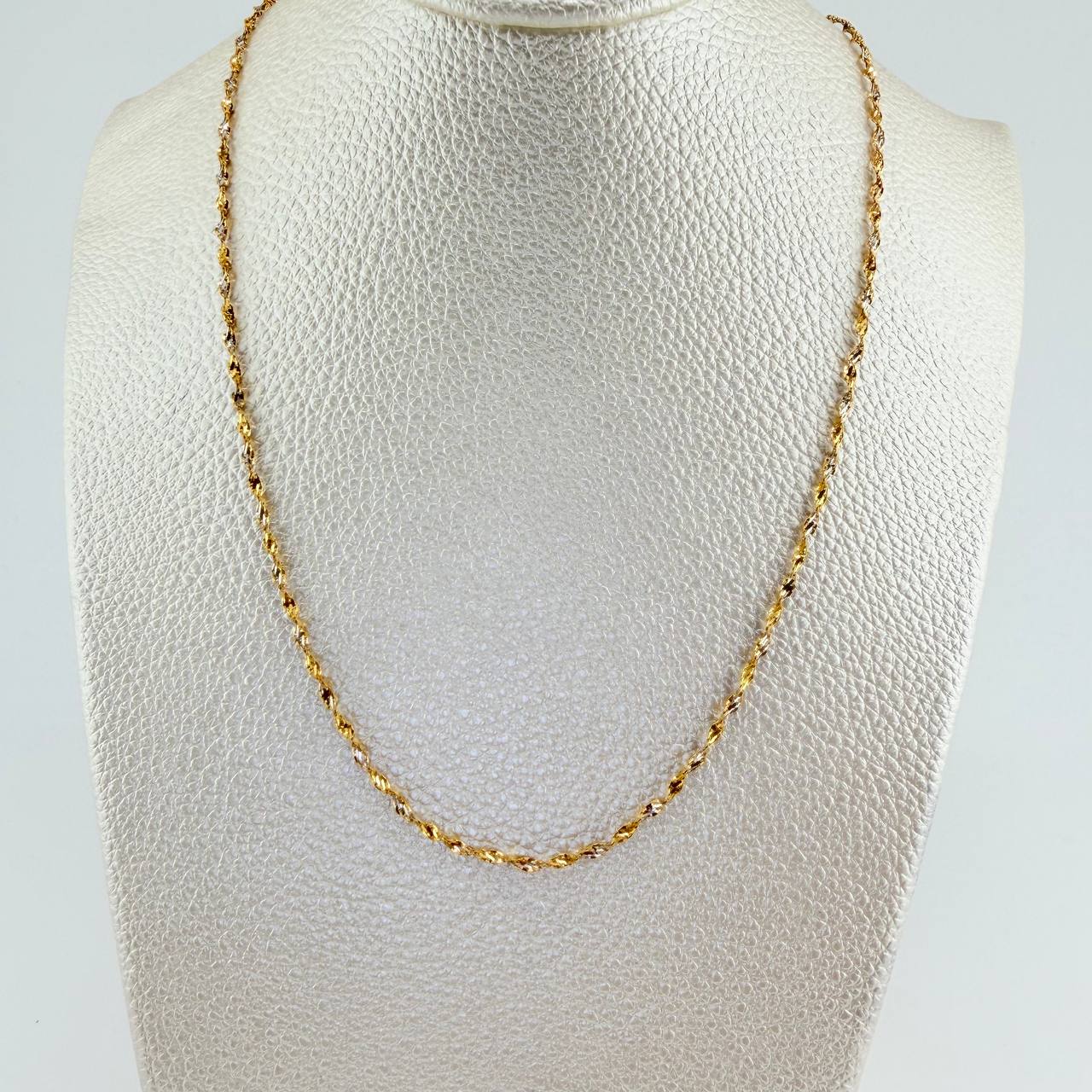 Cadena Singapur 2.85gr / 61cm / 1.25mm Dos Oros Amarillo Blanco +3 18K %