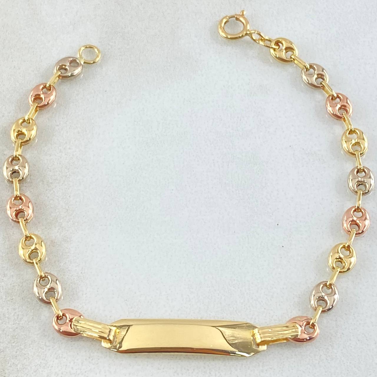 Pulso Bebé GC Placa Rectangular Bordeada 1.8gr / 14cm / Oro 18K