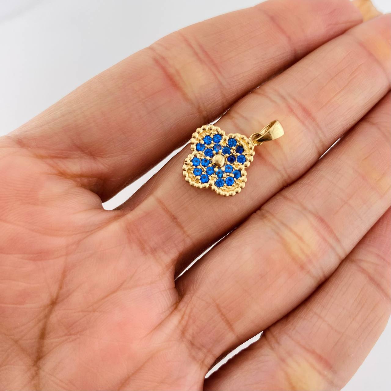 Dije Trebol 2.65g / 2cm Oro Amarillo 18K