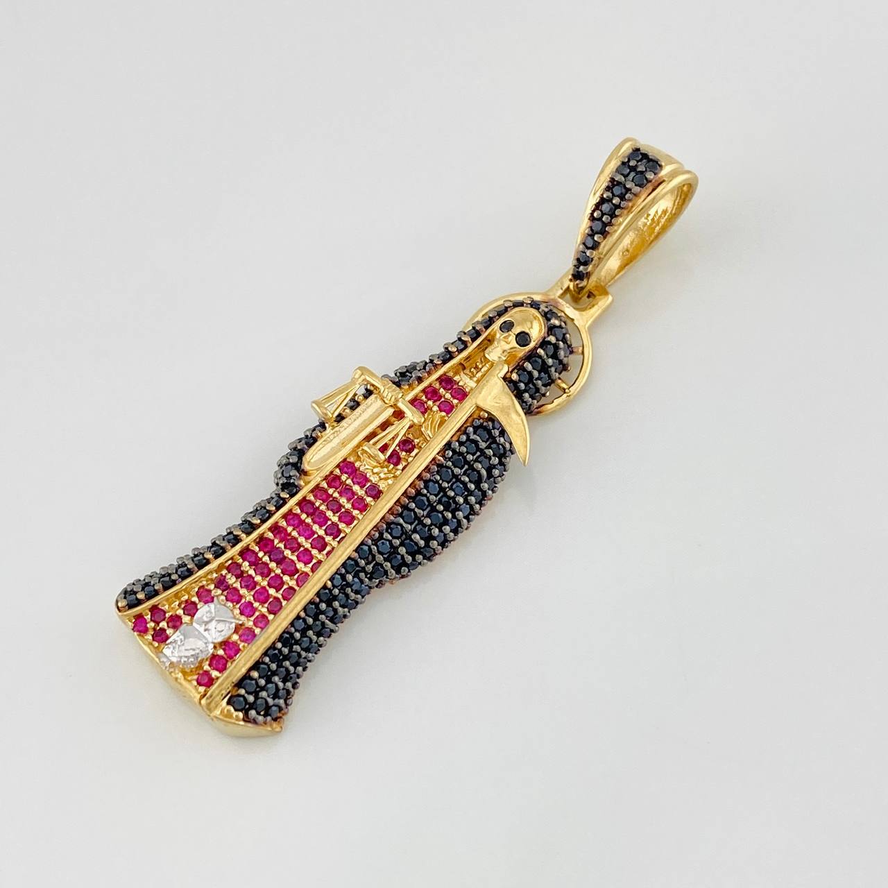 Dije Santa Muerte 7.15g / 4.5cm Tres Oros 18K