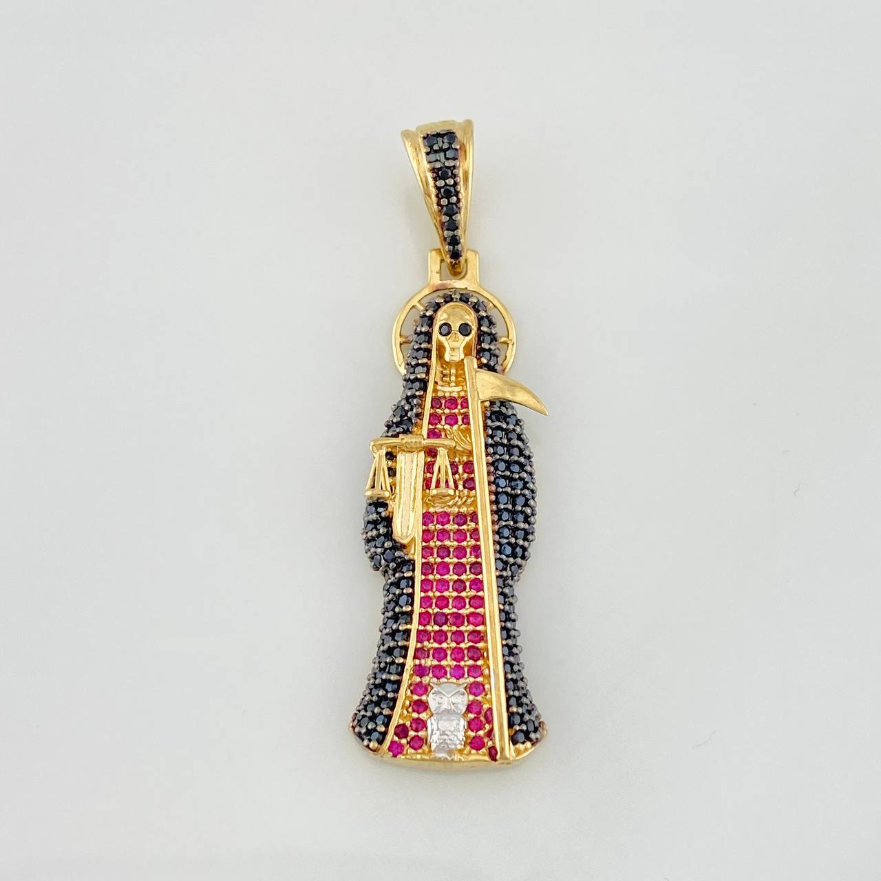 Dije Santa Muerte 7.15g / 4.5cm Tres Oros 18K