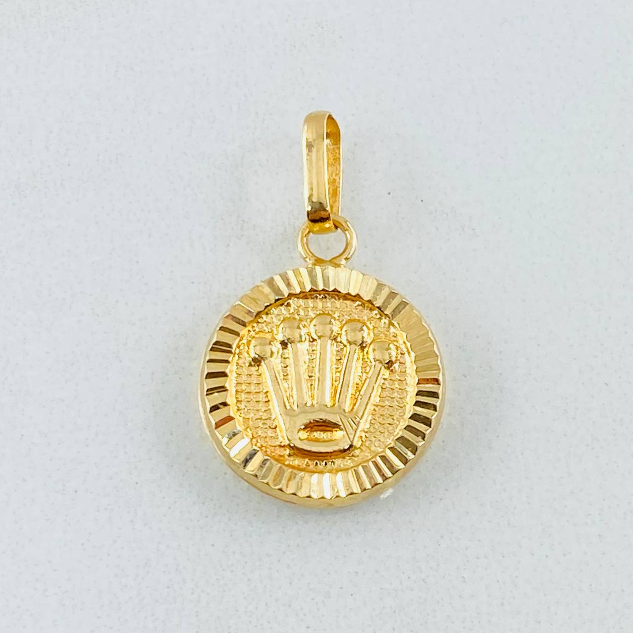 Dije Corona Circulo 1.05gr / 2.1cm / Oro Amarillo 18K *