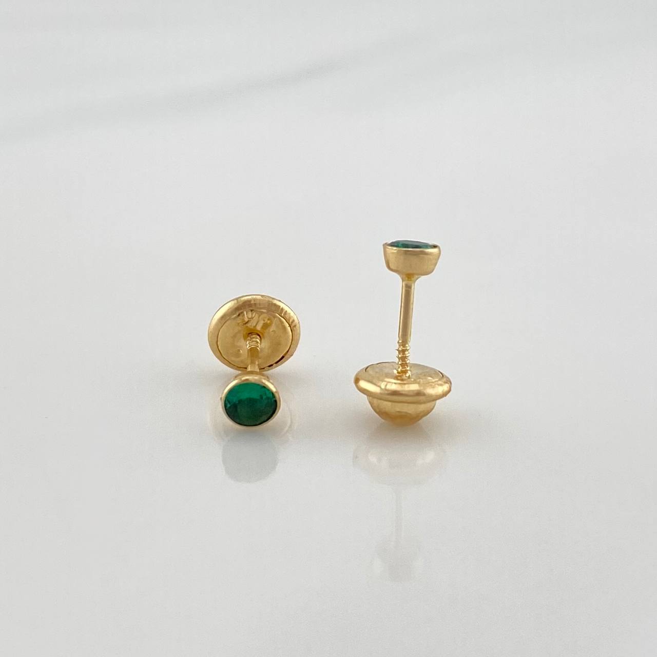 Topos Bisel Circon Verde 0.5 g / 0.6 mm Oro Amarillo 18K