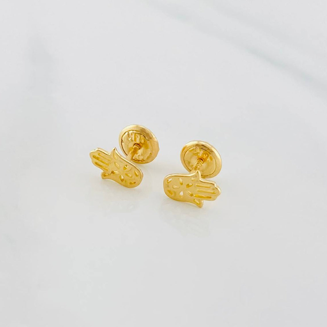 Topos Mano Hamsa 0.8 g / 7.3 mm Oro Amarillo 18K