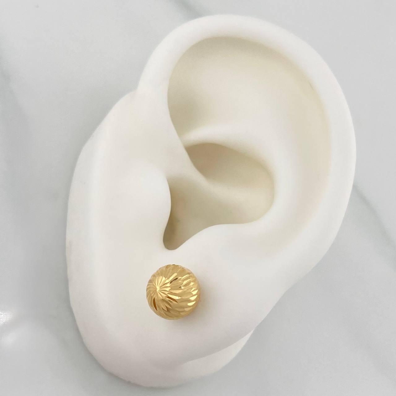 Topos Bola Diamantada 1.15 g / 8 mm Oro Amarillo 18K