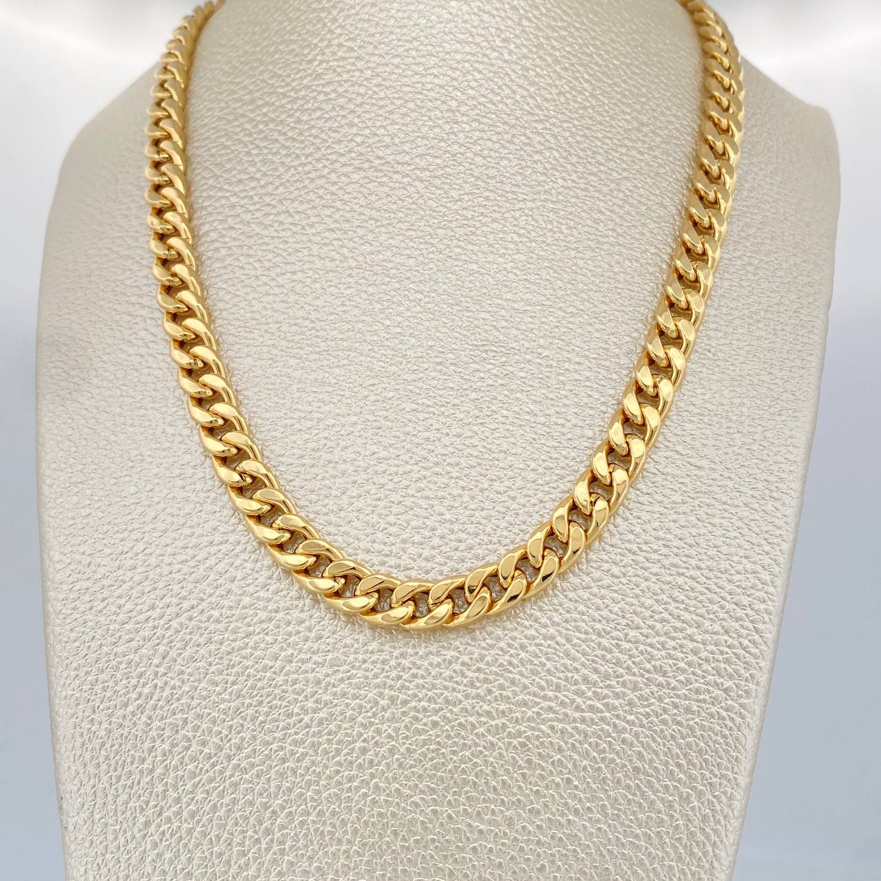 Cadena Cubana 14.5gr / 60cm / Oro Amarillo +1 18K $