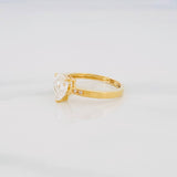 Anillo Solitario Gota Moisanita 79 Pts 2.6g / T5 3/4 Oro Amarillo 18K