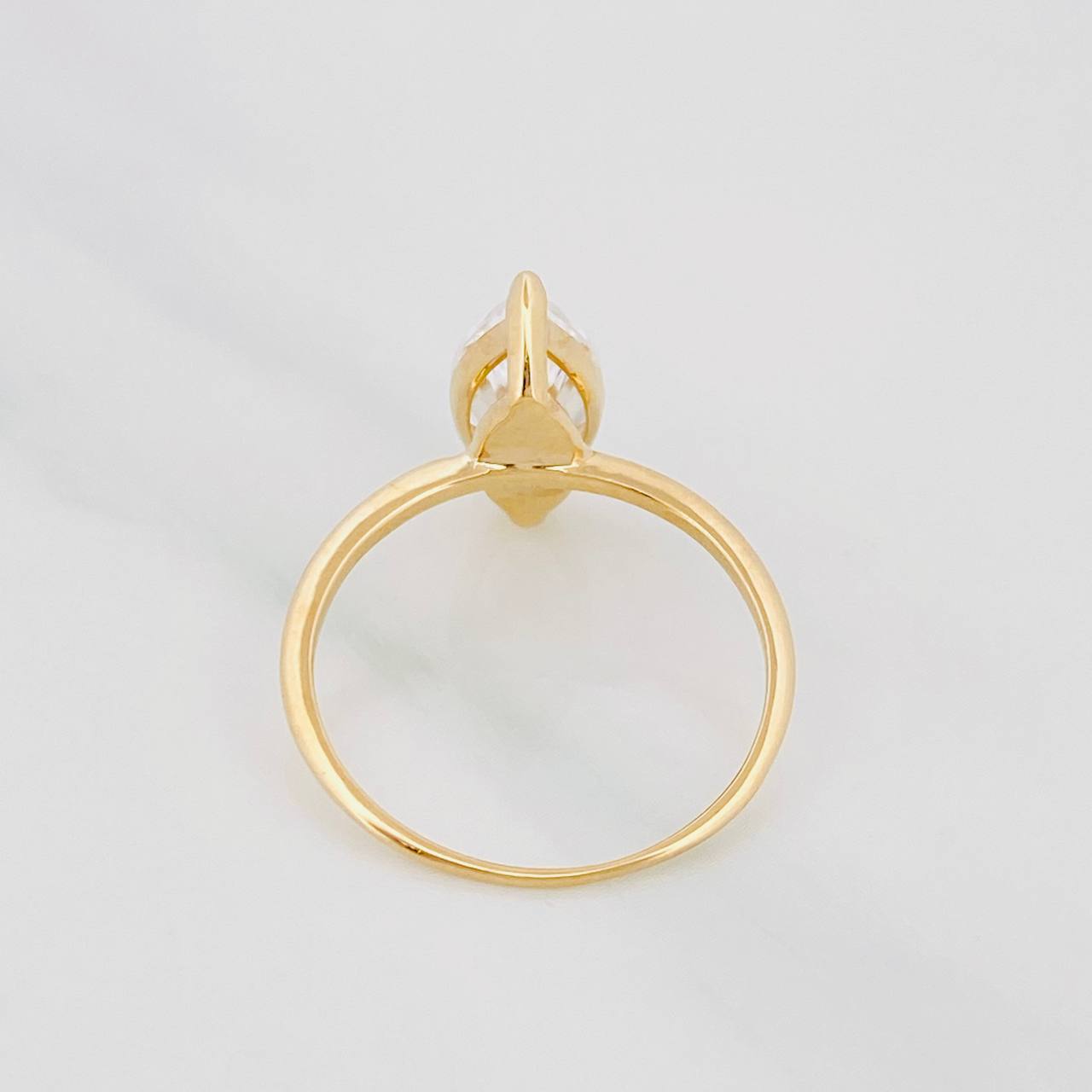 Anillo Solitario Rombo Moisanita 1 Qts 1.75g / T6 1/4 Oro Amarillo 18K
