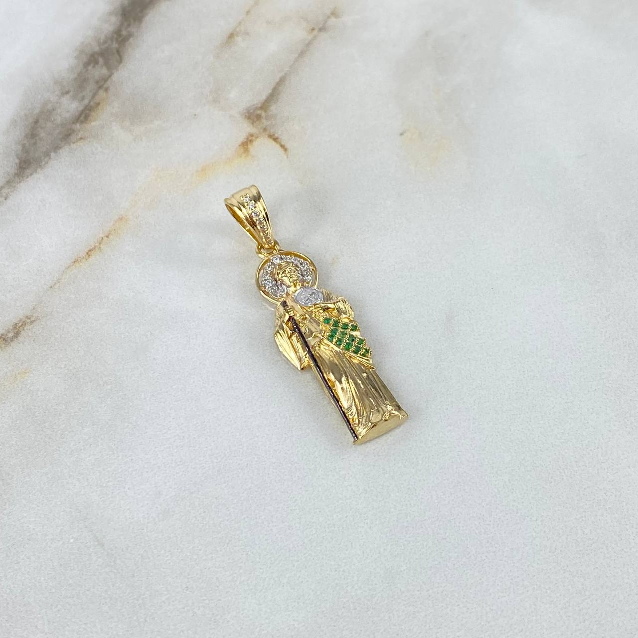 Dije San Judas 4.5gr / 4cm / Circones Blancos Verdes Dos Oros Amarillo Blanco ©