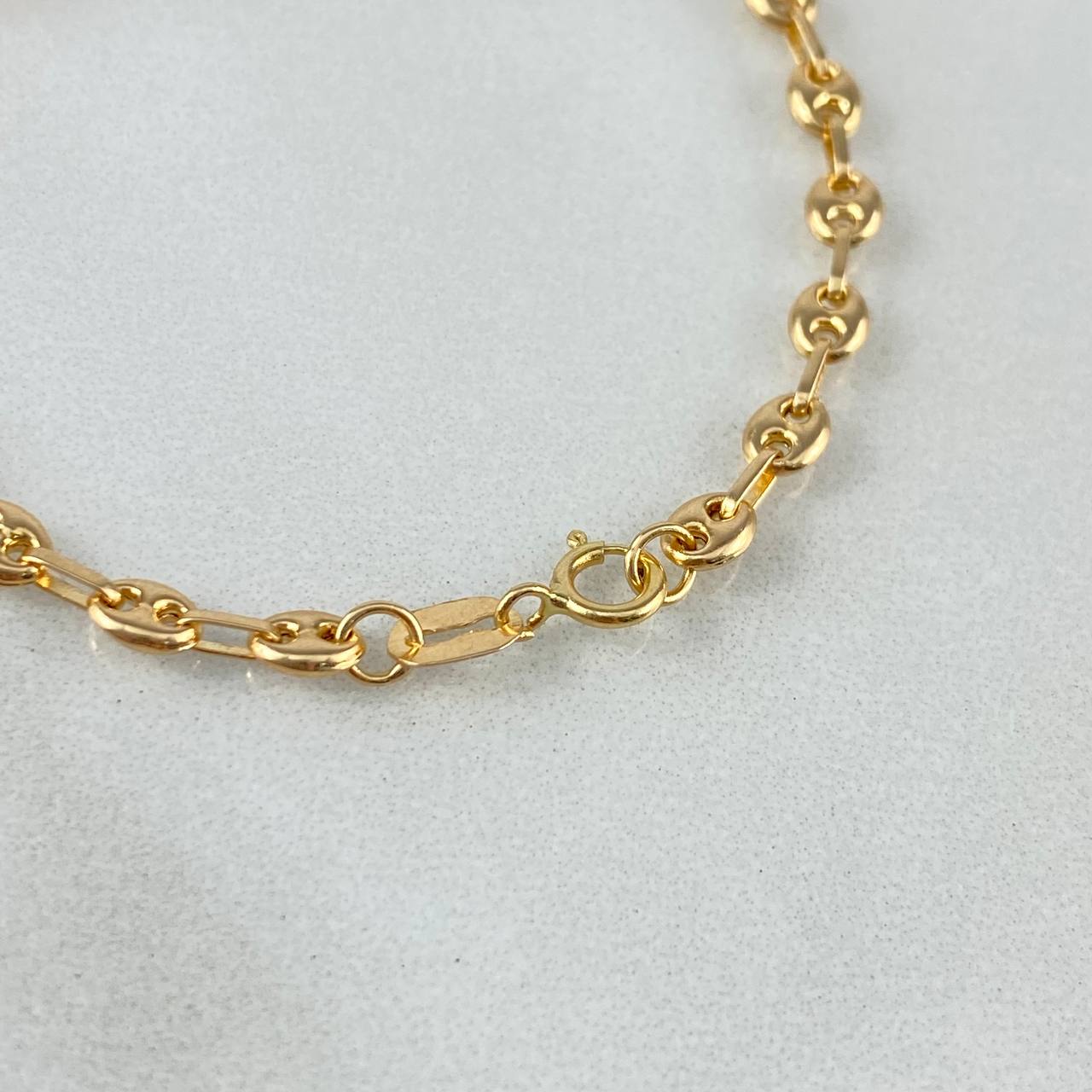 Pulso GC 1.75gr / 14cm / 3mm Placa Bebe Rectangular Oro Amarillo ©