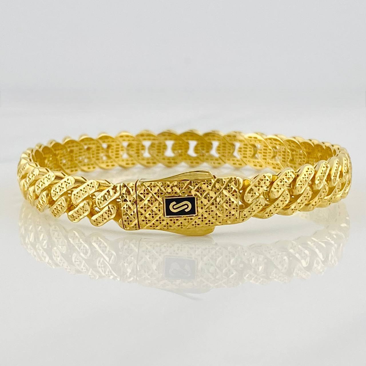 Pulso Cubano Infinito Diamantado 14.15g / 19cm / 8.17mm Oro Amarillo 18K
